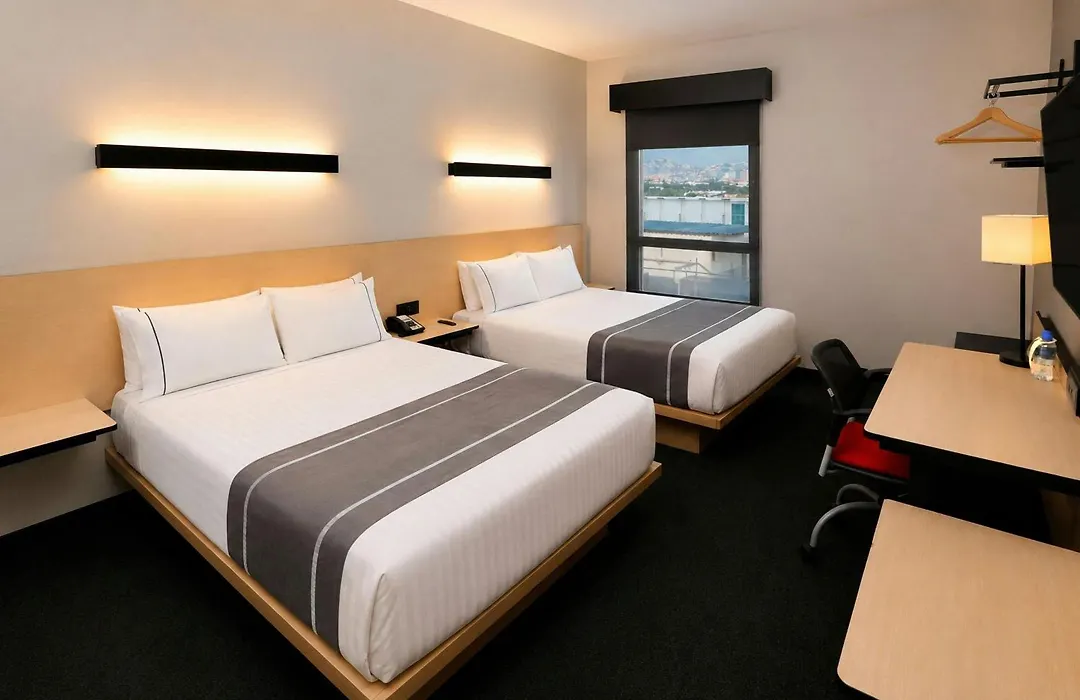 City Express Plus By Marriott Monterrey Nuevo Sur-1